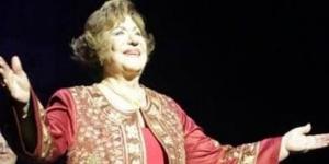 رئيس
البيت
الفنى
للمسرح
ينعى
رحيل
الفنانة
سميحة
أيوب - تكنو بلس