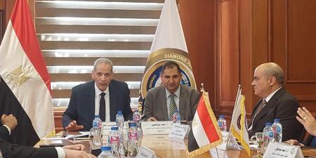 اجتماع
      بالمجلس
      الأعلى
      للجامعات
      لبحث
      تفعيل
      دور
      الطلاب
      في
      المشروع
      القومي
      لمحو
      الأمية - تكنو بلس