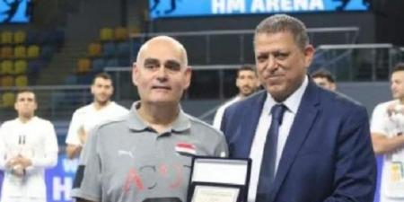 اتحاد
اليد
يُكرم
باستور
عقب
انتهاء
ودية
مصر
والبرازيل - تكنو بلس