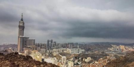 حتى 9 صباحًا.. أمطار خفيفة على أجزاء من مكة المكرمة - تكنو بلس