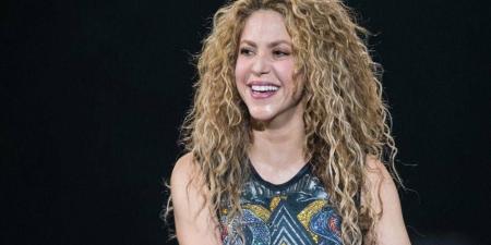 شاكيرا
تكشف
قصة
إطلاقها
لأغنية
“Hips
Don’t
Lie" - تكنو بلس