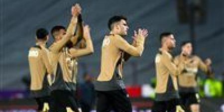 بدون
      راحة..
      الزمالك
      يستأنف
      تدريباته
      الجماعية
      اليوم
      استعداداً
      لمباراته
      ضد
      بيراميدز
      فى
      بطولة
      الدوري - تكنو بلس