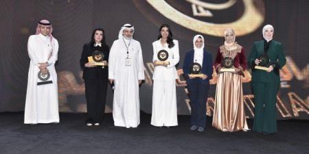 الملتقى
      الإعلامي
      العربي
      بالكويت..
      جلسات
      حوارية
      تتناول
      قصص
      نجاح
      وتحديات
      عدد
      من
      الإعلاميين - تكنو بلس