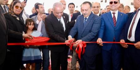 محافظ
أسيوط
يستقبل
رئيس
هيئة
النيابة
الإدارية - تكنو بلس