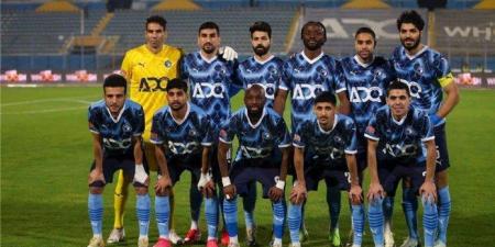 بيراميدز
      يلوّح
      بالتصعيد
      إلى
      المحكمة
      الرياضية
      الدولية
      بعد
      قرار
      "التظلمات"
      بشأن
      القمة - تكنو بلس