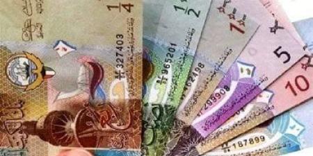 الدينار
      الكويتى
      يختتم
      تعاملات
      اليوم
      على
      استقرار
      ملحوظ
      فى
      البنوك
      المصرية - تكنو بلس