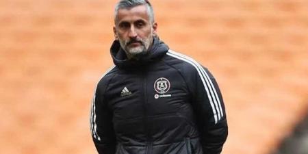 موعد
إعلان
ريفيرو
مديرا
فنيا
لـ
الأهلي - تكنو بلس