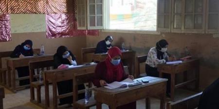 جدول امتحانات الثانوية العامة 2025 لطلاب مدارس المتفوقين بعد التعديل - تكنو بلس