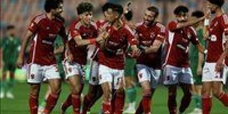 الأهلي
      يستعيد
      خدمات
      ثنائي
      الفريق
      أمام
      فاركو
      في
      الدوري - تكنو بلس