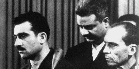 أرشيف
      إيلي
      كوهين
      بيد
      الموساد..
      أسرار
      جديدة
      عن
      أخطر
      جاسوس
      إسرائيلي
      أعدمته
      سوريا - تكنو بلس