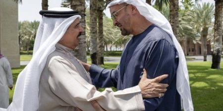 البحرين
      و
      الإمارات
      تبحثان
      سبل
      تعزيز
      العلاقات
      الثنائية
      بين
      البلدين - تكنو بلس