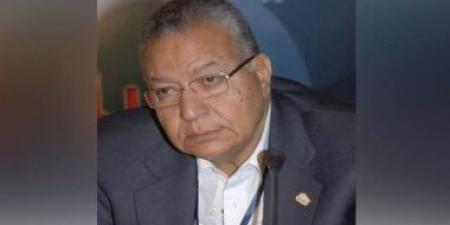 عزاء الكاتب الصحفى محمود التهامى اليوم في مسجد الشرطة بصلاح سالم