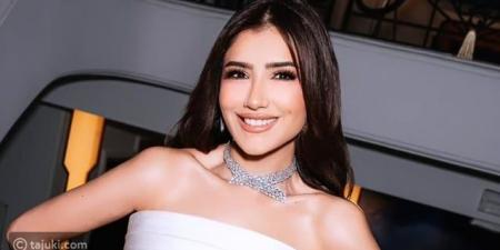 أنسب مكياج للفستان الأبيض بأسلوب مي عمر وأسيل عمران في كان - تكنو بلس