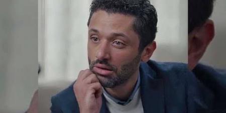 كواليس
موقف
صعب
جمع
كريم
محمود
عبد
العزيز
بوحيد
حامد
تسبب
فى
اكتئابه - تكنو بلس