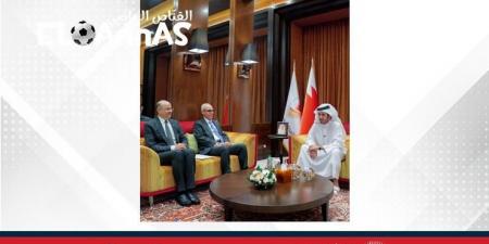 خالد
      بن
      حمد
      يستقبل
      رئيس
      مجلس
      إدارة
      الهيئة
      العامة
      للتأمين
      الاجتماعي-القناص
      الاخباري - تكنو بلس