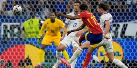 يويفا
يعلن
قائمة
أفضل
10
أهداف
في
دوري
أبطال
أوروبا - تكنو بلس