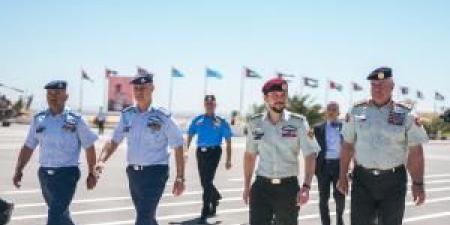 ولي
      العهد
      لخريجي
      الكلية
      الجوية
      :
      بكم
      ستزهو
      سماء
      الأردن
      الغالي - تكنو بلس