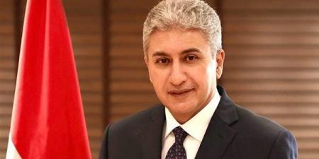 وزير
      السياحة
      والآثار
      يشارك
      في
      ندوة
      الحج
      الكبرى
      بالمملكة
      العربية
      السعودية - تكنو بلس