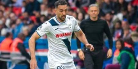 أحمد حسن كوكا غطى شعار دعم المثلية فأوقفوه 4 مباريات في الدوري الفرنسي - تكنو بلس