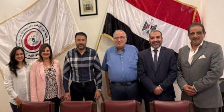 الدكتور
"عمر
الغنيمي"
يبحث
التعاون
مع
نقابة
أطباء
الإسكندرية - تكنو بلس