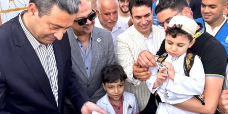 عيدية
      من
      الرئيس
      السيسي
      إلى
      أطفال
      دمياط - تكنو بلس