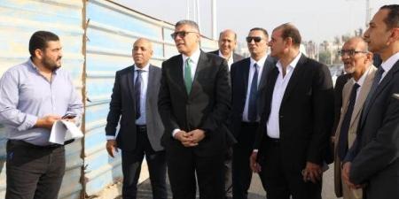 المحافظ
يتفقد تطوير
ميدان
الرماية
والطرق
المؤدية
للمتحف
الكبير - تكنو بلس