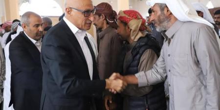 محافظ شمال سيناء يؤدي صلاة عيد الأضحى في الشيخ زويد