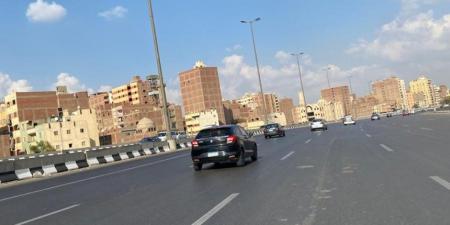 سيولة فى حركة السيارات على محاور القاهرة والجيزة فى اول ايام العيد - تكنو بلس