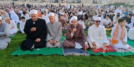 مدير أوقاف شمال سيناء يؤدي صلاة العيد وسط  المواطنين وأبنائهم بمركز شباب العريش.. صور - تكنو بلس