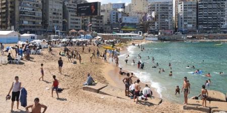 إزاى ماحدش يستغلك ويفرض عليك إكراميات على شواطئ الإسكندرية - تكنو بلس