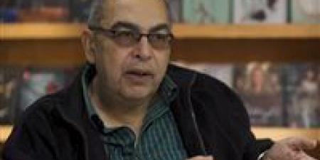 أحمد
      خالد
      توفيق:
      رقصة
      الظل
      بين
      الحياة
      والموت
      في
      عقل
      العرّاب - تكنو بلس