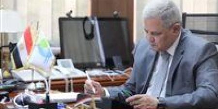 رئيس
      مياه
      القاهرة:
      فرق
      فنية
      للمرور
      على
      لجان
      الثانوية
      العامة
      بالقاهرة
      للتأكد
      من
      توافر
      خدمات
      مياه
      الشرب - تكنو بلس