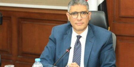 غلق
      كلي
      لطريق
      الواحات
      لاستكمال
      أعمال
      كوبري
      زويل
      ضمن
      مشروع
      الأتوبيس
      الترددي - تكنو بلس