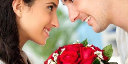 Red Rose Day يوم الورد الأحمر On 12 Jun - تكنو بلس