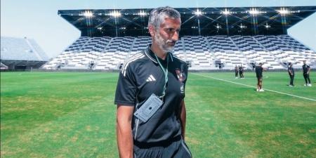 ريبيرو
غاضب
من
تريزيجيه
ويرفض
الحديث
مع
اللاعب - تكنو بلس
