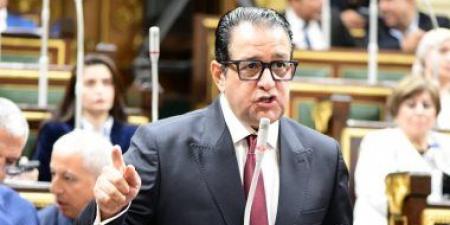 النائب علاء عابد يطالب الحكومة بوضع جدول زمني لإنهاء الأزمة الاقتصادية