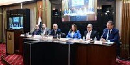 المستشار
      محمود
      فوزي:
      تعديلات
      مشروع
      قانون
      الايجار
      القديم
      تضع
      حلاً
      واضحا
      ونهائياً
      لمسألة
      الوحدات
      السكنية
      المغلقة  - تكنو بلس