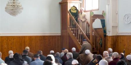 إذا
      أردت
      السلامة
      مِن
      غيرِك..
      الأوقاف
      تحدد
      موضوع
      خطبة
      الجمعة
      القادمة - تكنو بلس