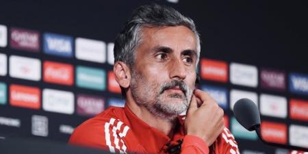 خوسيه
      ريبيرو:
      لا
      أريد
      الحديث
      عن
      أزمة
      تريزيجيه
      وتبدل
      أحمد
      زيزو..
      وهدف
      الأهلي
      الفوز
      على
      بالميراس
      في
      مونديال
      الأندية - تكنو بلس