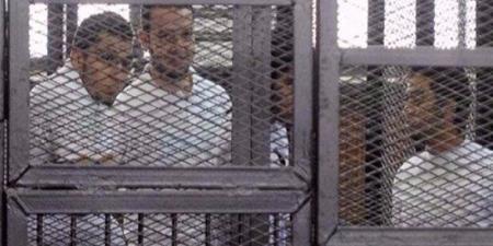 غدا..
      نظر
      محاكمة
      5
      متهمين
      بقضية
      «خلية
      داعش
      حلوان» - تكنو بلس