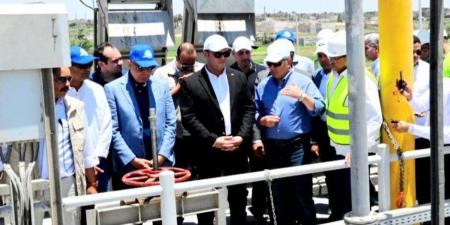 وزير الإسكان ومحافظ المنيا يتفقدان محطة معالجة صرف صحي برطباط بمركز مغاغة ضمن المبادرة الرئاسية "حياة كريمة" - تكنو بلس