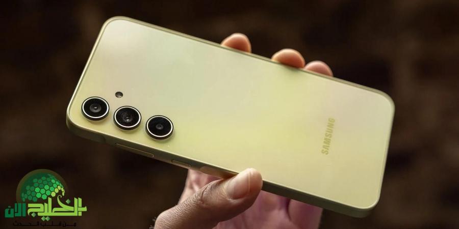 Galaxy
      A36
      ..
      هاتف
      الفئة
      المتوسطة
      الذي
      يعيد
      تعريف
      القيمة
      مقابل
      السعر - تكنو بلس