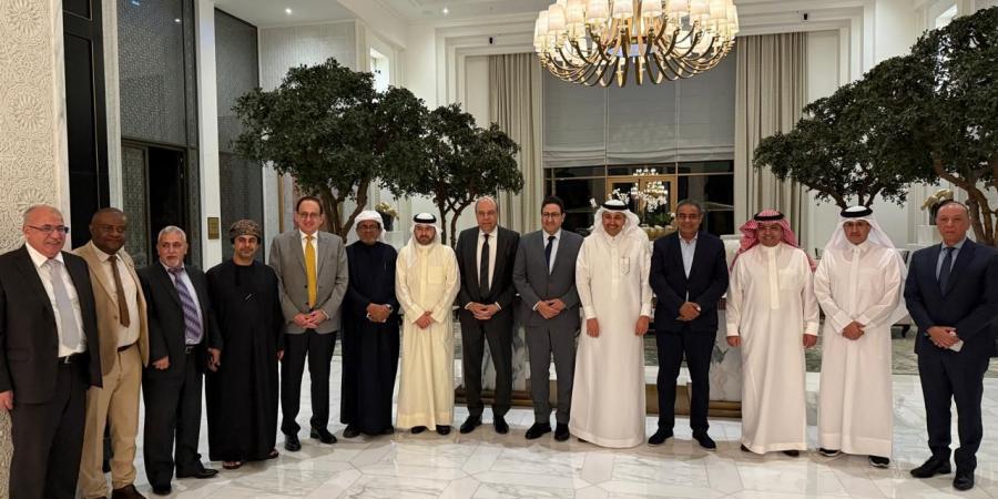 وزير
      الطيران
      يشارك
      بالدورة
      الـ72
      للمجلس
      التنفيذي
      للمنظمة
      العربية
      للطيران - تكنو بلس