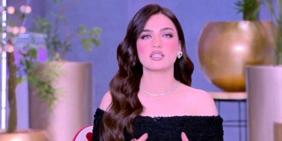 «العيلة
      تأتي
      أولا
      يا
      شيماء»..
      ياسمين
      عز
      تكشف
      سبب
      اعتذارها
      عن
      مهرجان
      كان - تكنو بلس