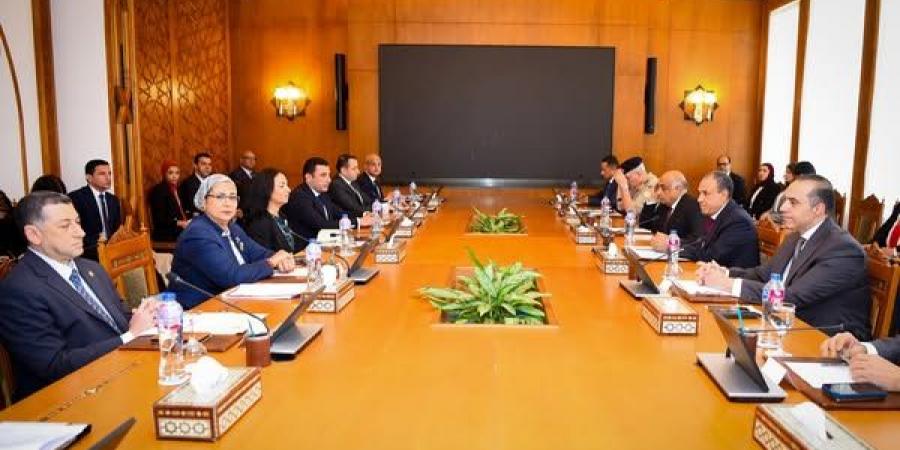 وزير
الخارجية
يترأس
الاجتماع
الوزاري
الرابع
للجنة
العليا
الدائمة
لحقوق
الإنسان - تكنو بلس
