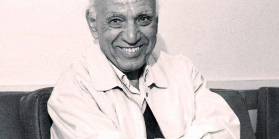 في
      ذكرى
      ميلاده..
      الراحل
      صلاح
      أبو
      سيف
      موظف
      غزل
      المحلة
      الذي
      أصبح
      رائد
      الواقعية
      بالسينما
      المصرية - تكنو بلس