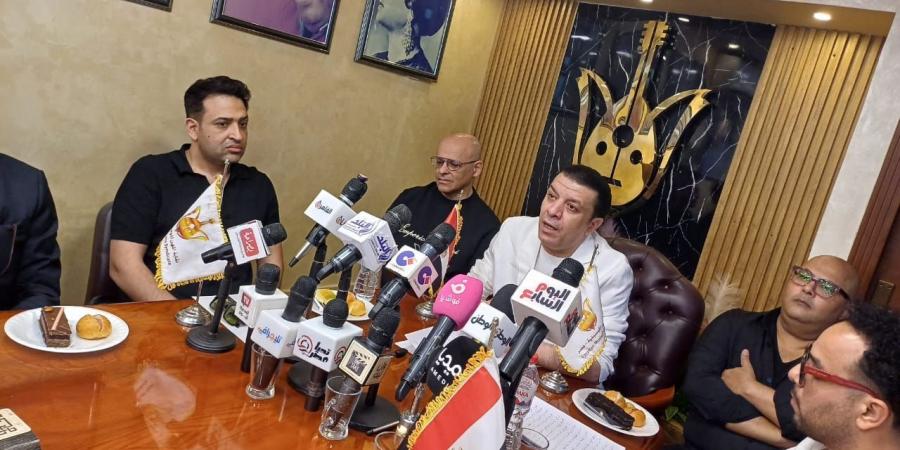 تامر
حسين
والمالكى
يحضران
اجتماع
الموسيقيين
بشأن
الأمور
الخاصة
بالمؤلفين
والملحنين - تكنو بلس