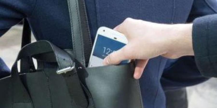 لص الشرابية يكشف طريقته فى سرقة الهواتف المحمولة