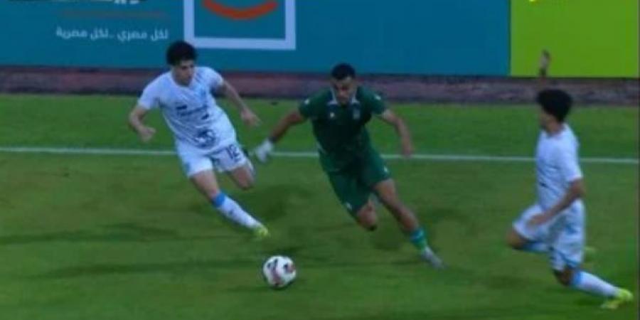مجموعة
الهبوط..
التعادل
السلبى
يحسم
مواجهة
الاتحاد
والمحلة
بالدوري - تكنو بلس