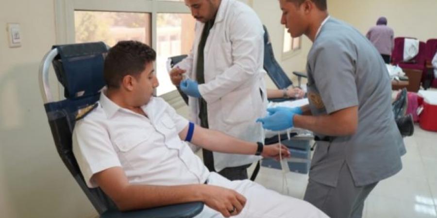 أمن
القاهرة
تنظم
حملة
للتبرع
بالدم
في
إطار
المبادرات
الإنسانية - تكنو بلس